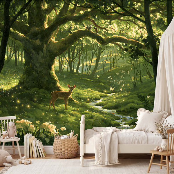 Papier peint forêt enchantée enfant avec grand chêne, lucioles, clairière et ruisseau lumineux
